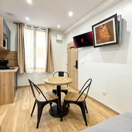 Chic 2br Apt - Ideal For Families Daire Le Pré-Saint-Gervais