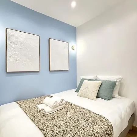 Chic 2br Apt - Ideal For Families Daire