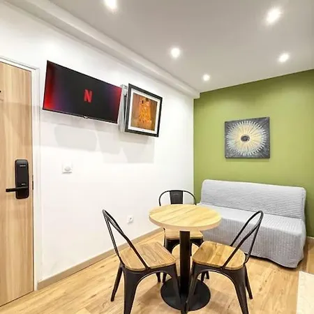 Daire Chic 2br Apt - Ideal For Families